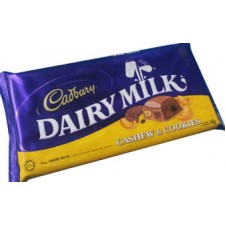 Cadbury: Dairy Milk Cashew & Cookies 165g